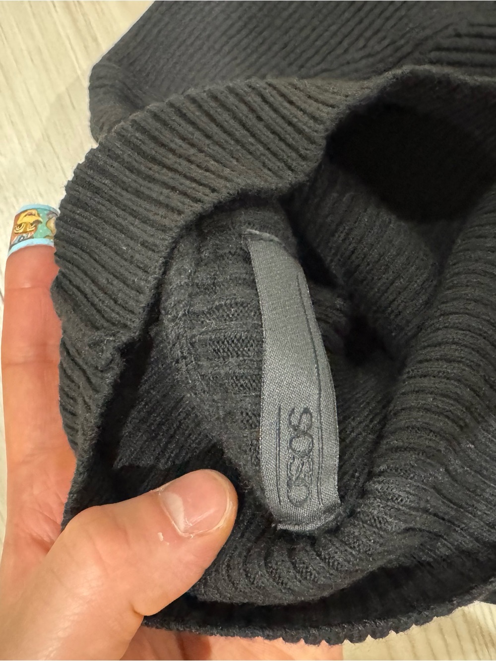 ASOS Black Ribbed Beanie - Picture 2 of 3